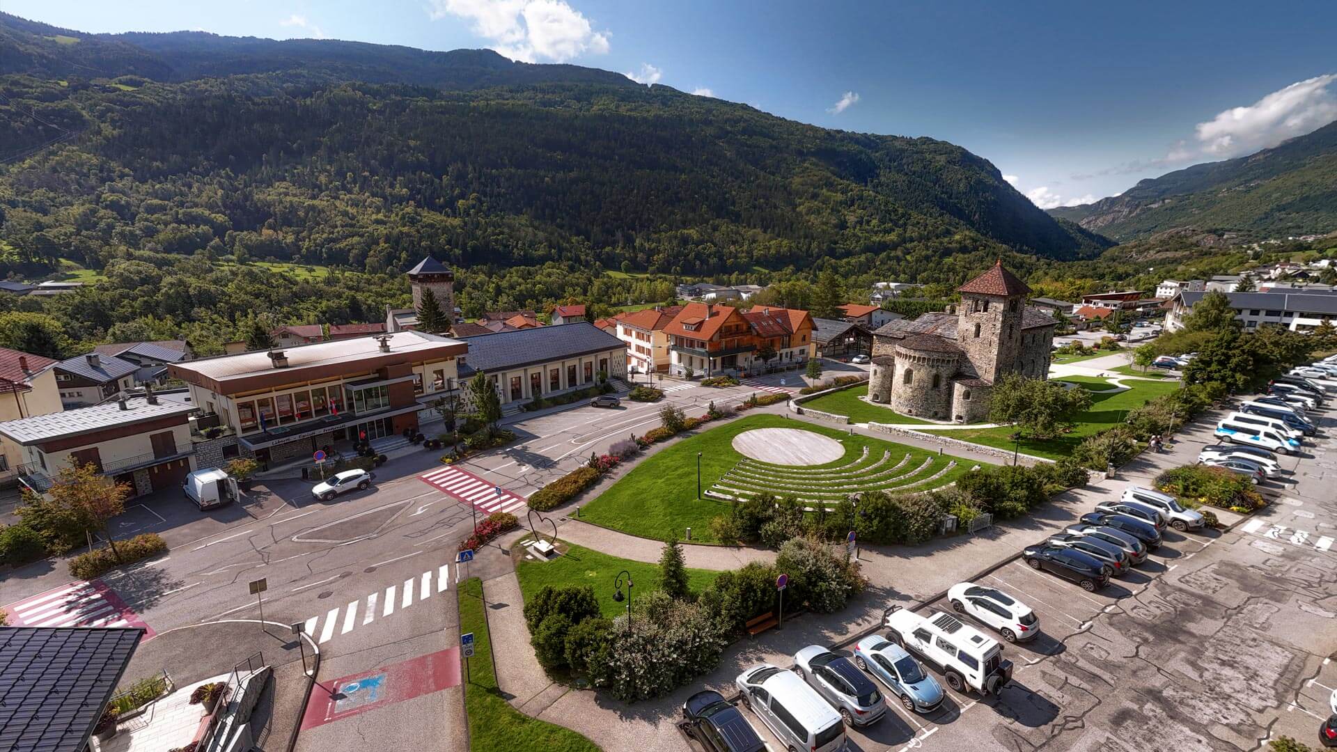 Photographie aérienne du centre ville d'Aime-la-Plagne.Photographie aérienne du centre ville d'Aime-la-Plagne.